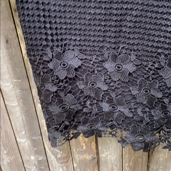 Black mini dress with crochet overlay Sz. S. - Picture 2 of 5